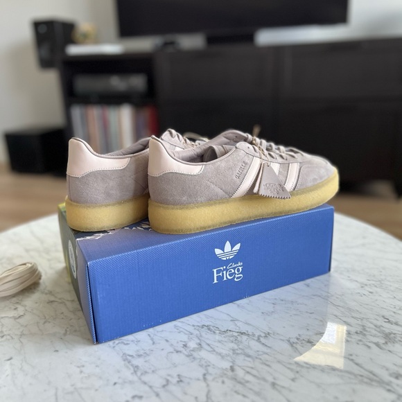 M 10.5 Ronnie Fieg x Clarks x 8th St Adidas Gazelle - Picture 6 of 15